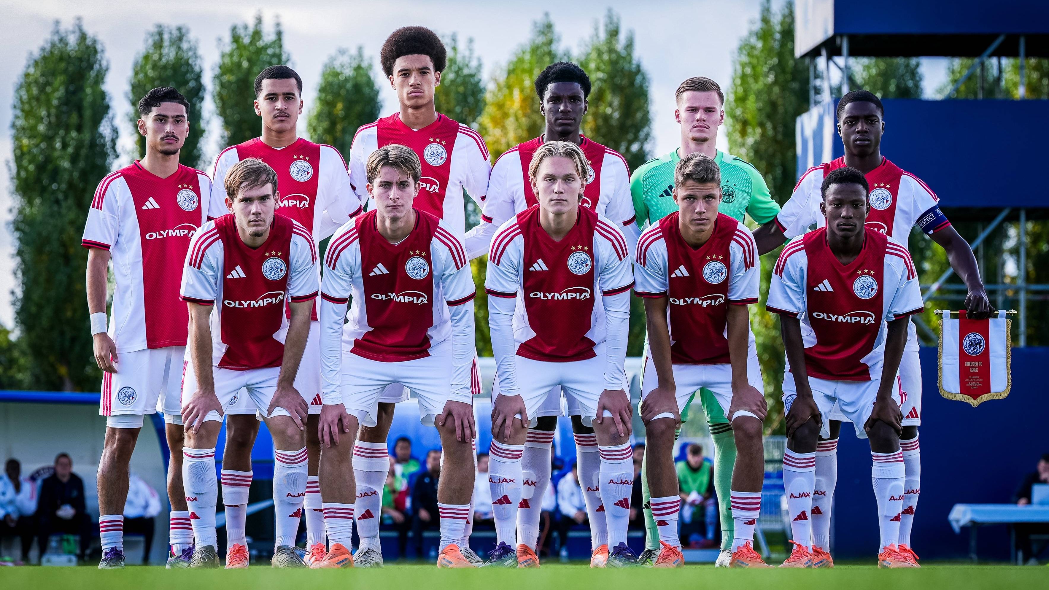 Vriendin Van Mark Verkuijl 21 Doodgereden Jong Ajax middenvelder vriendin-van-mark-verkuijl-21-doodgereden-jong-ajax-middenvelder